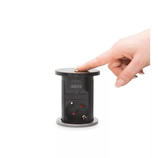 Motoros rejtett elosztó - fekete 3 x 250 V + USB-A, Type-C