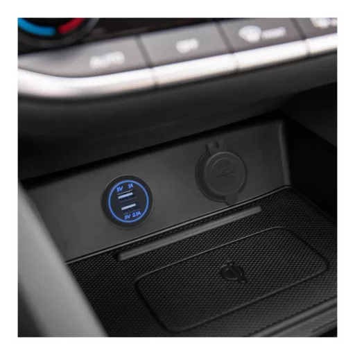 Szivargyújtó helyére beépíthető USB aljzat, kék LED - csavaros 2 x USB - 5V - 2,1A